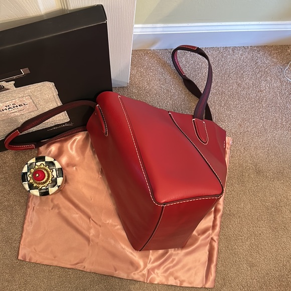 Coach Tote - Cranberry with a Brown Interior - Picture 7 of 11